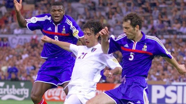 Marco Delvecchio's goal for Italy at the Euro 2000 final was not enough to avoid defeat against France